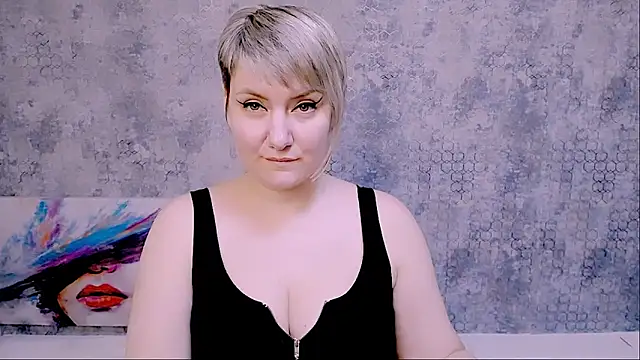 Djullia online show from February 2025 12:13:02 PM