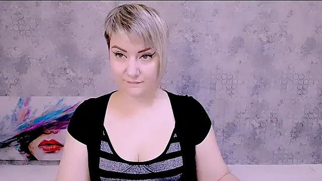 Djullia online show from September 2025 05:42:02 AM