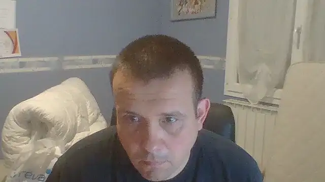 Snapshot of manubm03 chatting on November 2025 06:56:02 AM manubm03 online show from November 2025 06:56:02 AM