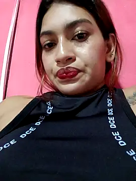 Snapshot of annie-19 chatting on January 2025 06:18:01 PM annie-19 online show from January 2025 06:18:01 PM