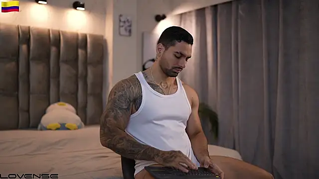 Snapshot of john_king29 chatting on October 2025 11:44:01 AM john king29 online show from October 2025 11:44:01 AM