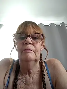 Snapshot of bellaau chatting on March 2025 06:08:01 AM bellaau online show from March 2025 06:08:01 AM