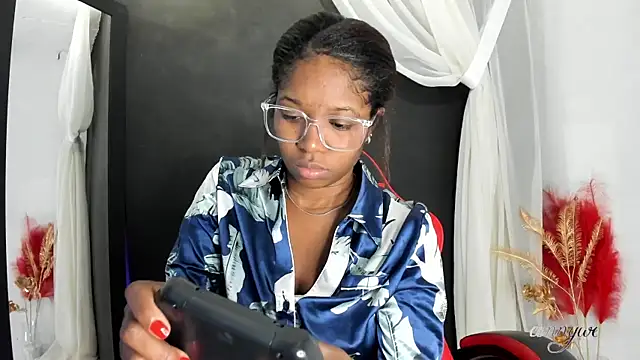 nilosolem online show from May 2026 04:42:02 AM