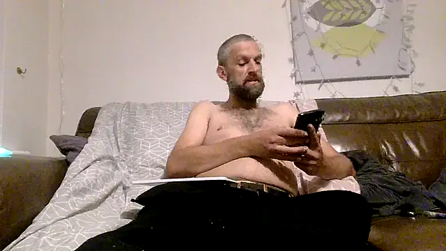 Matts1988 online show from October 2025 11:45:02 PM