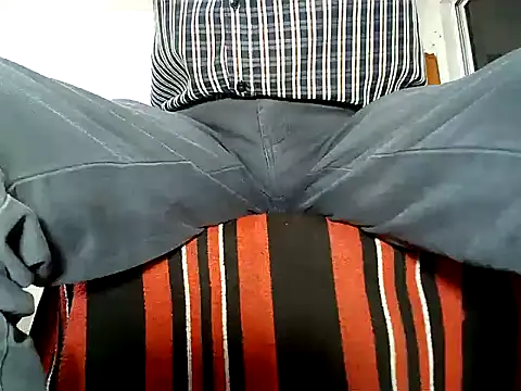 manan28 online show from November 2025 10:05:01 AM