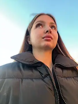 KrisMagnoly online show from September 2025 03:17:02 PM