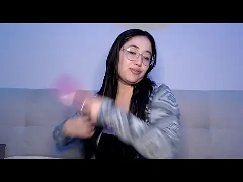 YummymeowW online show from March 2026 04:17:02 PM