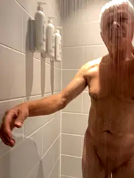 pau65vb online show from November 2025 06:02:02 AM