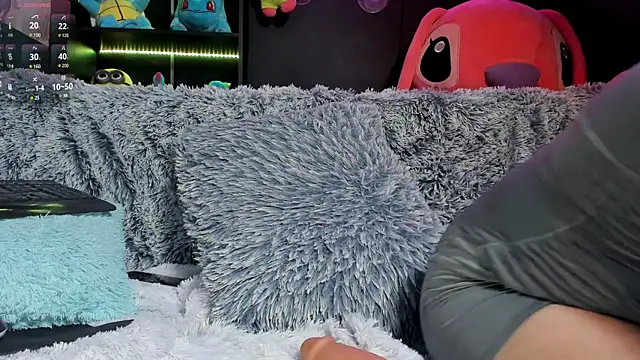 Snapshot of Katiehill_1 chatting on March 2025 07:42:02 PM Katiehill 1 online show from March 2025 07:42:02 PM