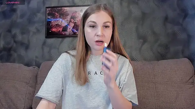 Snapshot of CassieMils chatting on February 2025 10:51:02 AM CassieMils online show from February 2025 10:51:02 AM