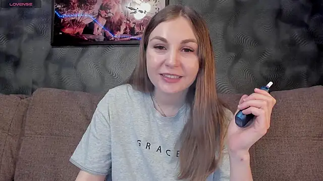 Snapshot of CassieMils chatting on February 2025 05:53:02 PM CassieMils online show from February 2025 05:53:02 PM