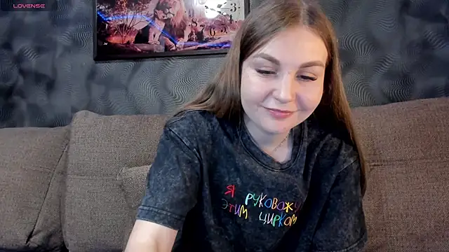 Snapshot of CassieMils chatting on February 2025 11:24:02 AM CassieMils online show from February 2025 11:24:02 AM