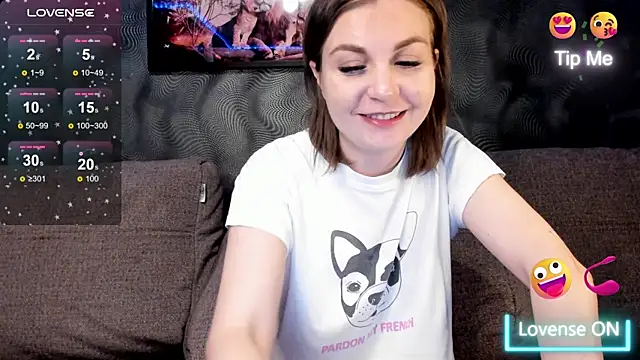 CassieMils online show from June 2026 06:46:02 PM