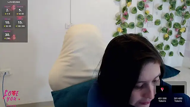 Snapshot of tania_sweet__ chatting on February 2026 09:09:02 PM tania sweet online show from February 2026 09:09:02 PM