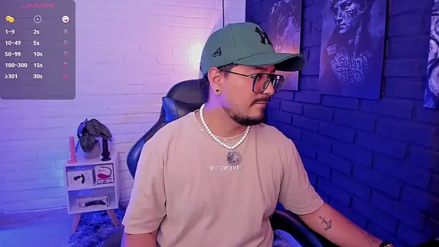 DaviidEvans  online show from June 2026 03:43:01 PM