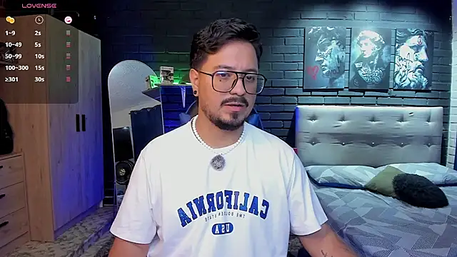 DaviidEvans  online show from June 2026 03:10:02 PM