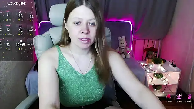 alekasamui online show from January 2025 12:44:02 AM