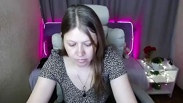 alekasamui online show from March 2025 01:37:01 AM