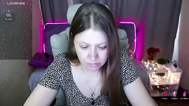 alekasamui online show from March 2025 03:37:01 AM