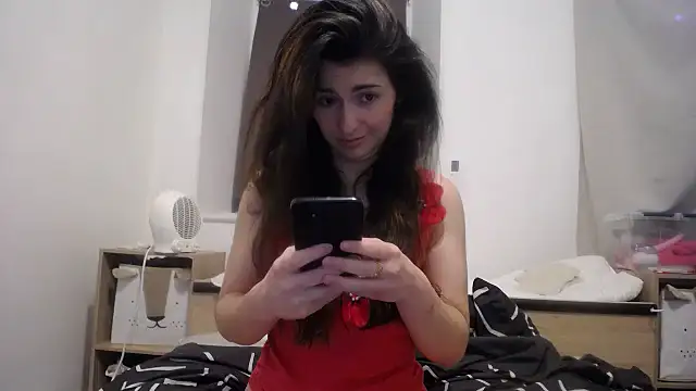 desirmiss1 online show from March 2025 01:08:01 PM