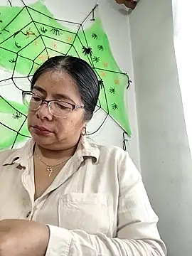   valentina18 online show from October 2025 01:11:01 PM