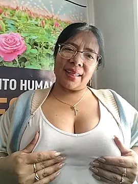   valentina18 online show from April 2026 08:57:02 PM