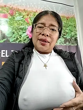   valentina18 online show from May 2026 12:32:02 PM
