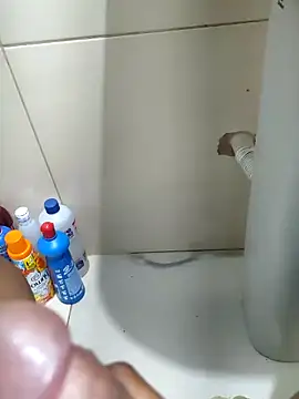 Arthu2r online show from February 2026 09:00:02 PM