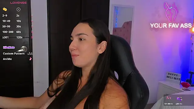 Snapshot of ava_blue chatting on January 2025 02:30:01 PM ava blue online show from January 2025 02:30:01 PM