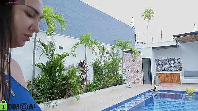 Snapshot of ava_blue chatting on October 2025 11:41:02 AM ava blue online show from October 2025 11:41:02 AM