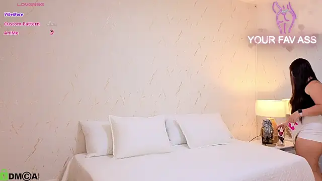 Snapshot of ava_blue chatting on October 2025 07:26:01 PM ava blue online show from October 2025 07:26:01 PM