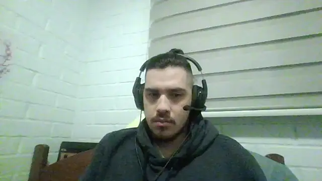 hung weeb online show from October 2025 12:40:02 AM