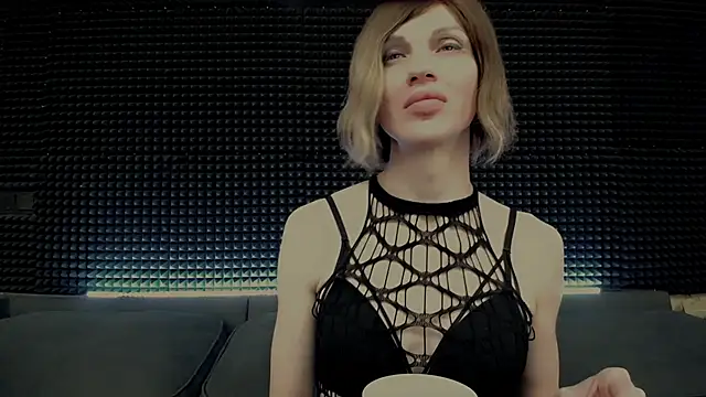 Snapshot of Hardy_Green chatting on February 2026 04:34:02 AM Hardy Green online show from February 2026 04:34:02 AM