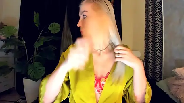 Snapshot of _SABOTAGE_ chatting on February 2026 02:07:02 AM SABOTAGE online show from February 2026 02:07:02 AM