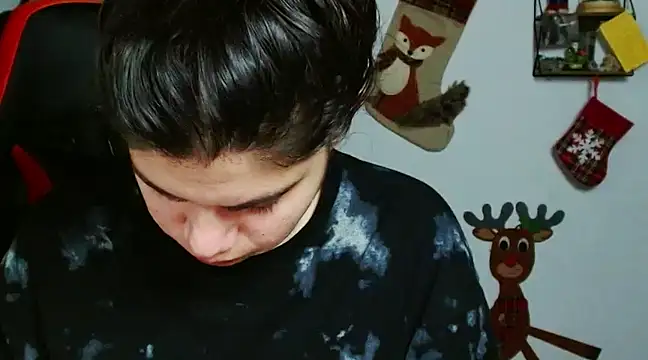 Snapshot of Nikkykora15 chatting on December 2024 05:03:01 AM Nikkykora15 online show from December 2024 05:03:01 AM