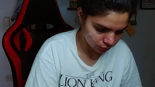 Snapshot of Nikkykora15 chatting on March 2025 09:04:02 PM Nikkykora15 online show from March 2025 09:04:02 PM