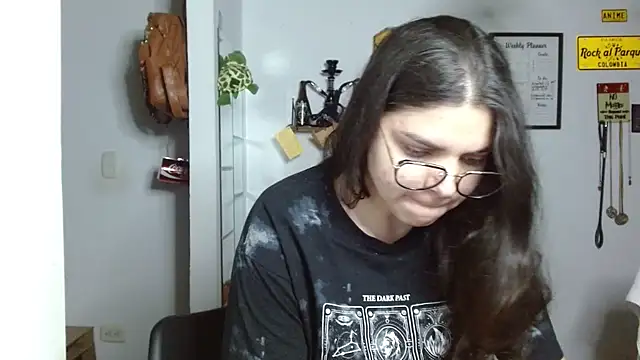 Snapshot of Nikkykora15 chatting on September 2025 01:49:01 AM Nikkykora15 online show from September 2025 01:49:01 AM