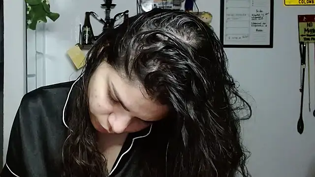 Snapshot of Nikkykora15 chatting on October 2025 12:17:02 AM Nikkykora15 online show from October 2025 12:17:02 AM