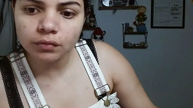 Snapshot of Nikkykora15 chatting on October 2025 12:10:02 AM Nikkykora15 online show from October 2025 12:10:02 AM