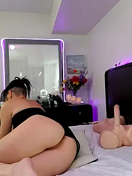 Snapshot of City_Kat chatting on October 2025 02:56:02 AM City Kat online show from October 2025 02:56:02 AM