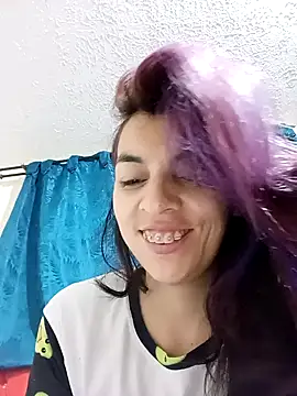 Snapshot of julieth_sex1 chatting on January 2025 04:05:01 AM julieth sex1 online show from January 2025 04:05:01 AM