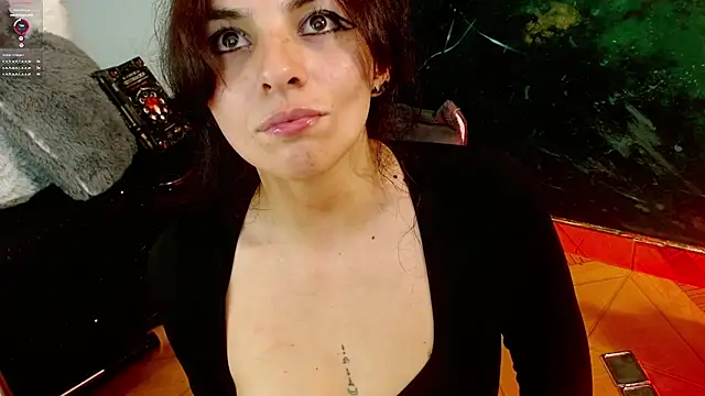 Snapshot of julieth_sex1 chatting on March 2026 12:39:02 PM julieth sex1 online show from March 2026 12:39:02 PM