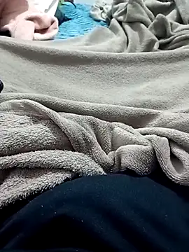 Santosgui14 online show from September 2025 05:34:02 PM