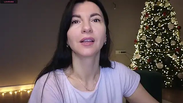 Snapshot of Mary_love16 chatting on December 2024 06:28:01 AM Mary love16 online show from December 2024 06:28:01 AM