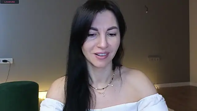Snapshot of Mary_love16 chatting on January 2025 06:57:01 AM Mary love16 online show from January 2025 06:57:01 AM