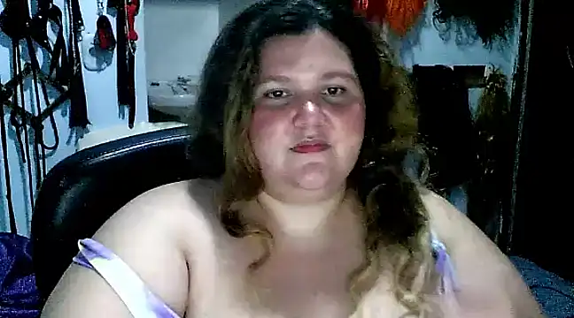 Snapshot of squirt322bbw chatting on January 2025 01:30:01 AM squirt322bbw online show from January 2025 01:30:01 AM