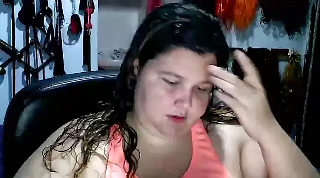 Snapshot of squirt322bbw chatting on January 2025 07:28:02 PM squirt322bbw online show from January 2025 07:28:02 PM