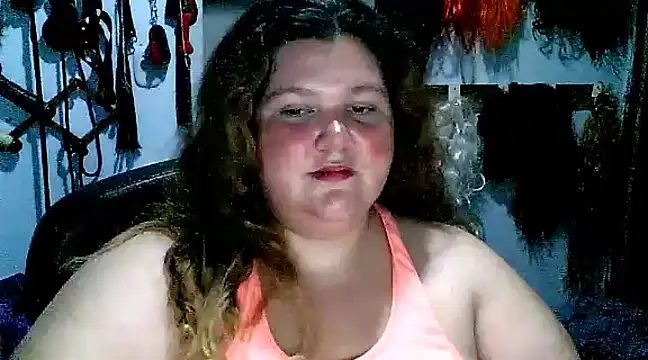 Snapshot of squirt322bbw chatting on January 2025 08:17:02 PM squirt322bbw online show from January 2025 08:17:02 PM