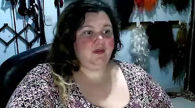 Snapshot of squirt322bbw chatting on March 2025 11:33:01 PM squirt322bbw online show from March 2025 11:33:01 PM