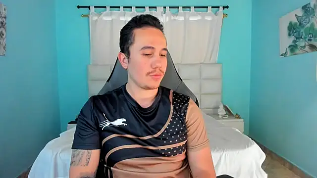 juan  jimenez online show from April 2026 07:33:01 PM